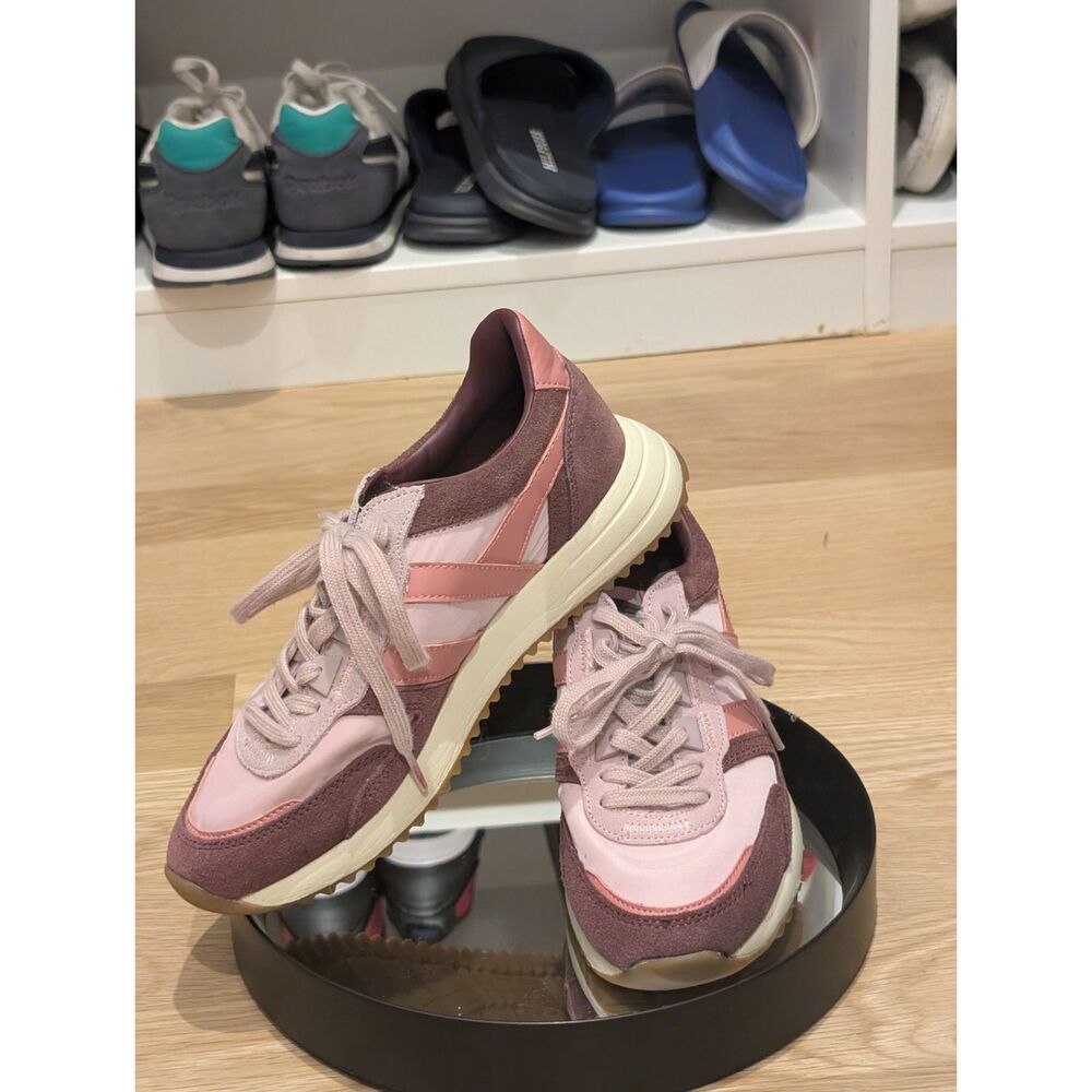 Gola Daytona Pink Purple Suede Low Top Sneakers (Size 6)